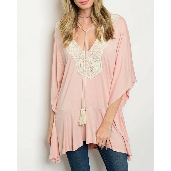 Peach Crochet Top {Winwin} - Picture 2 of 3